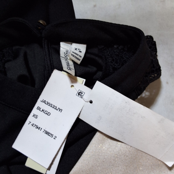 NWT SPEECHLESS COCKTAIL DRESS - Picture 6 of 14